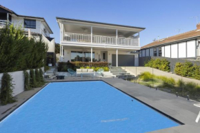 Ocean Pearl - Luxury Beach Retreat in Rye, Rye